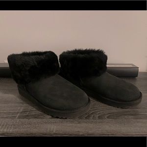 Ugh Classic - Mini Fluff Boots